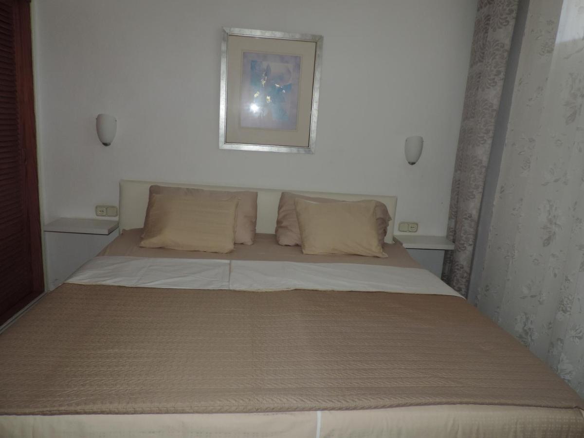 Apartment-Hotel Altamira Costa Adeje  ภายนอก รูปภาพ